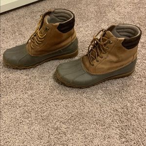Sperry duck boots size 10